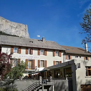 Au Gai Soleil Du Mont-aiguille Chichilianne